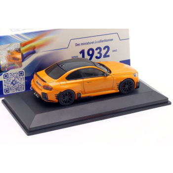 BMW M2 M Performance (G87) 2024 Papaya Orange - skala 1:43 - Solido